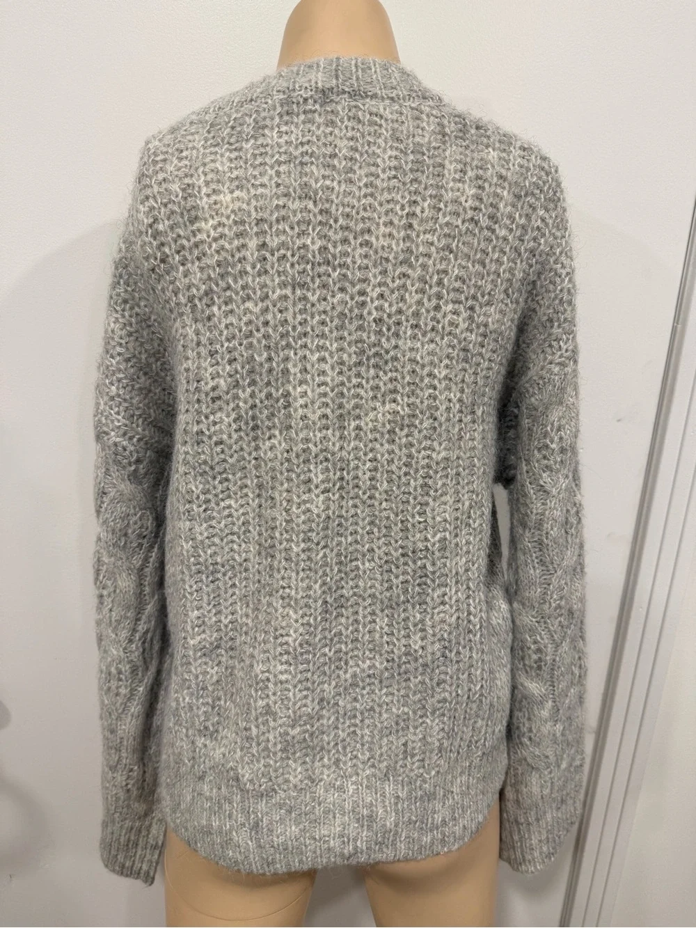 wild fable Heather Gray‎ Cable-Knit Crewneck Sweater